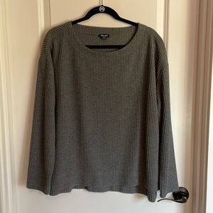 Grey long sleeved waffle knit shirt